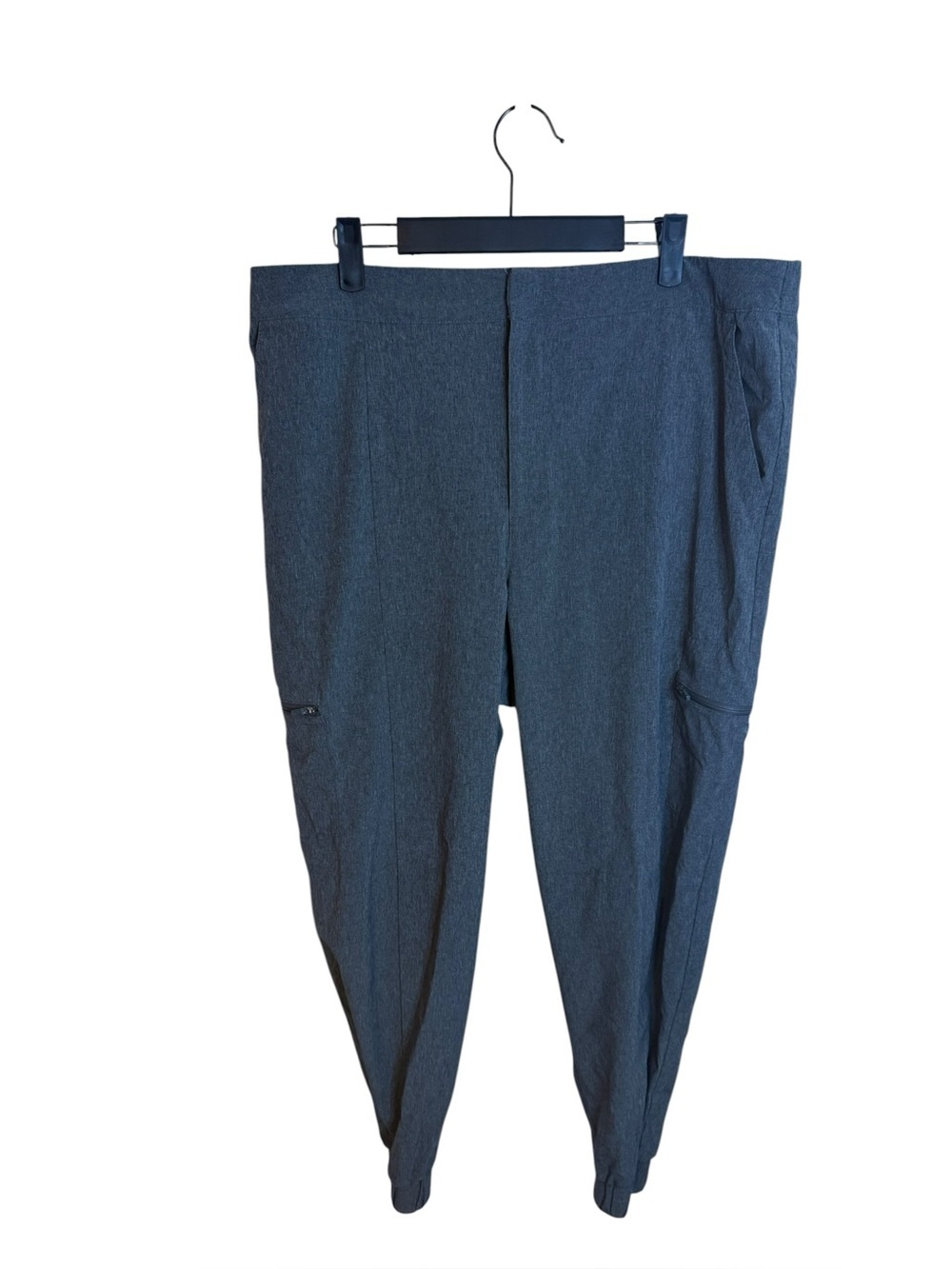 T By Talbots Heather Gray Cargo Jogger Pants
